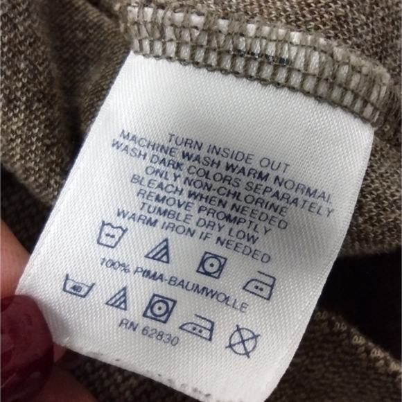 Lands' End pima cotton men's long sleeve polo - Picture 10 of 10